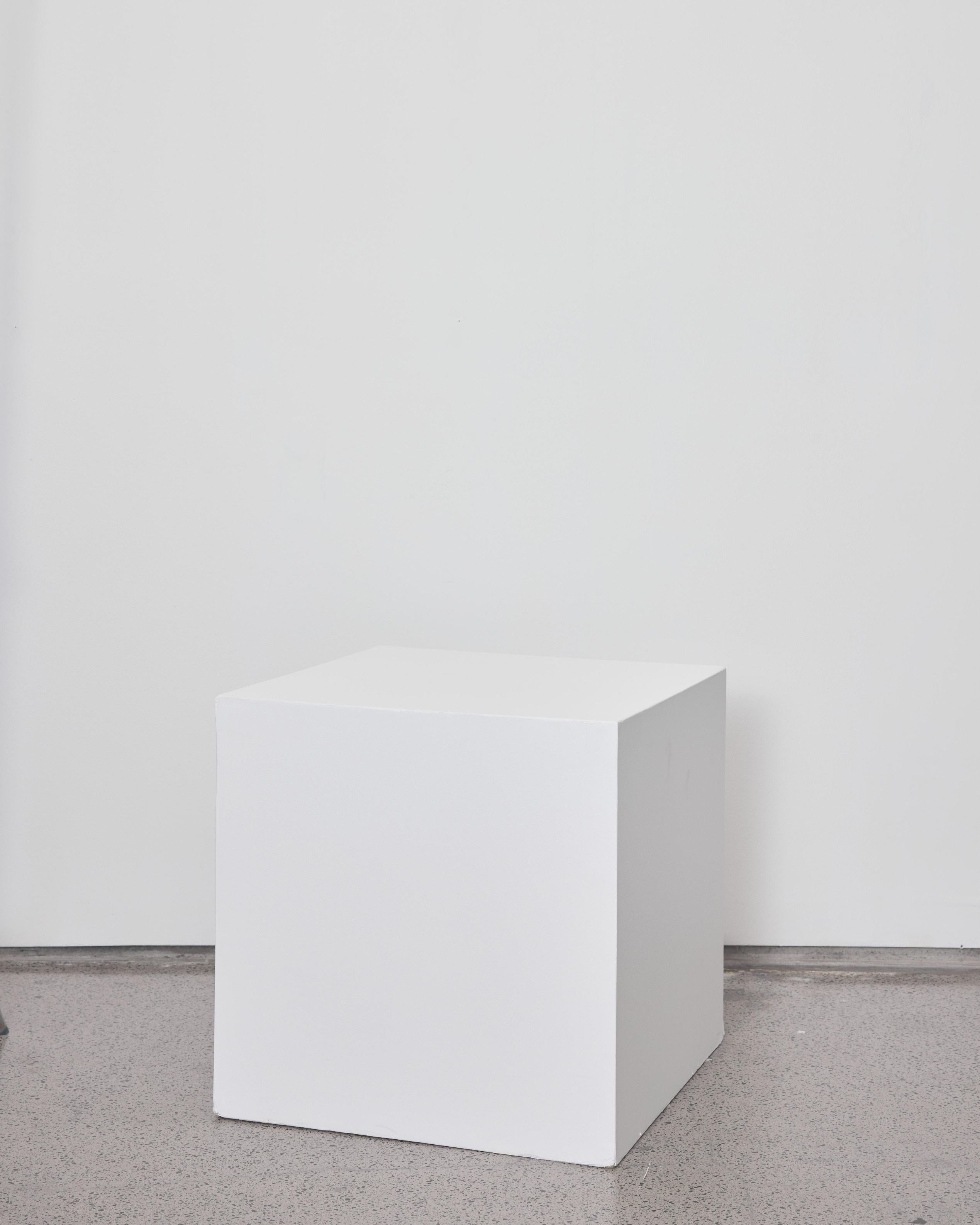 Large Plinth - 600 x 600 x 600