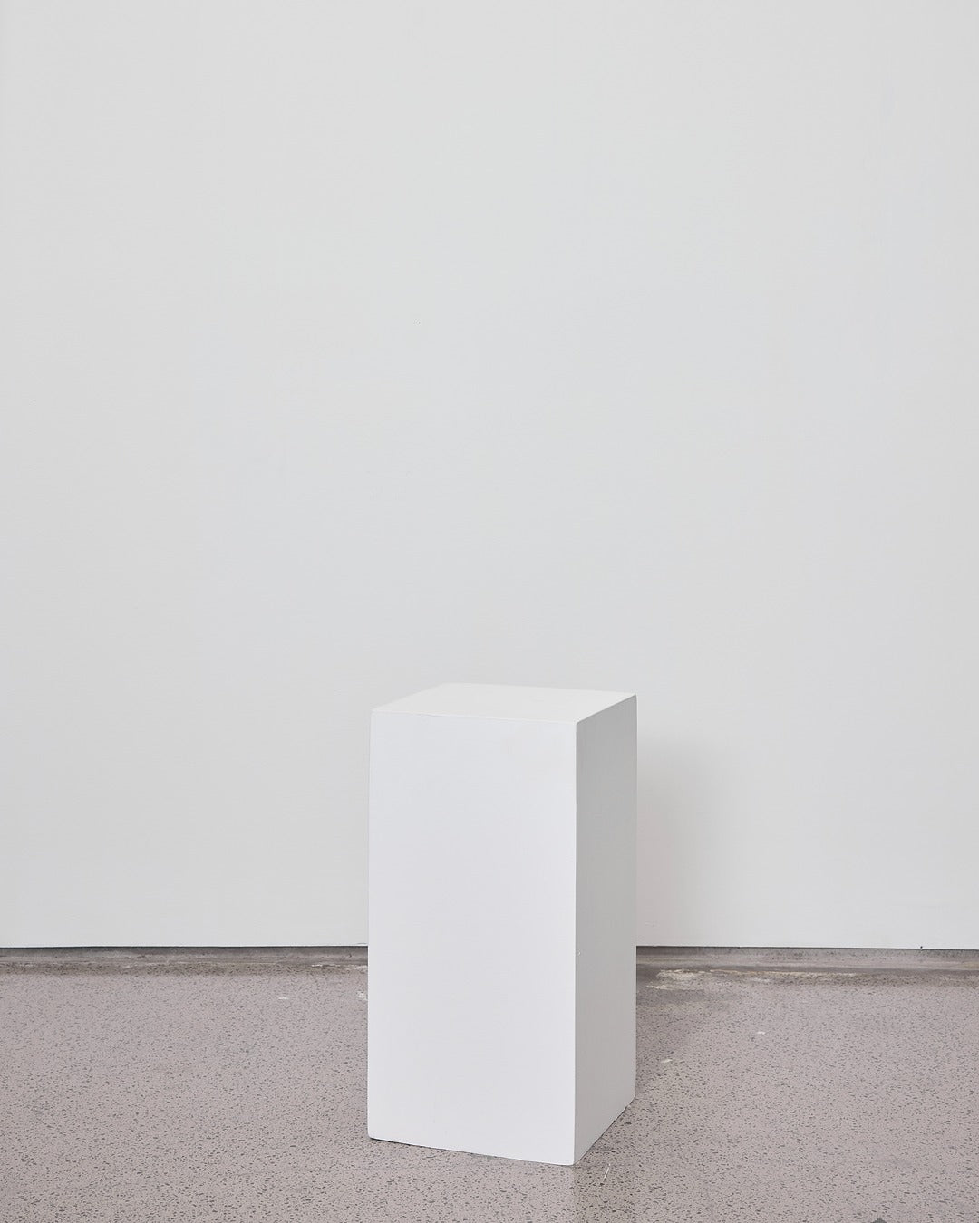 Standard Plinth 300 x 300 x 600