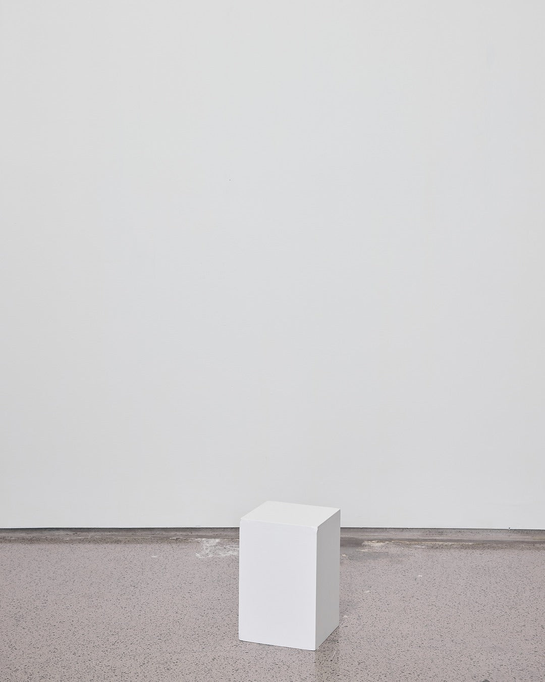Small Plinth - 200 x 200 x 300
