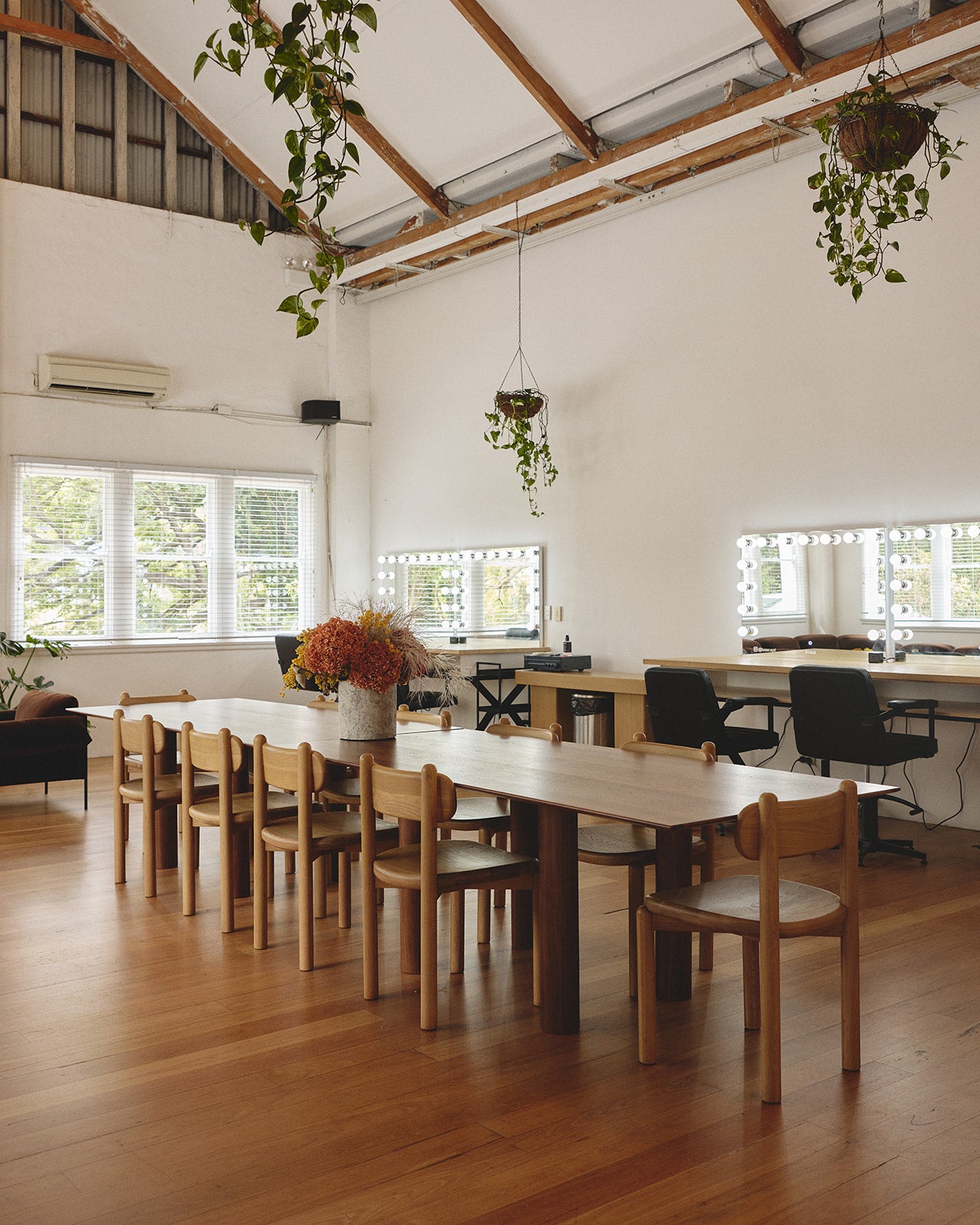 Studio 2 — Large photo studio