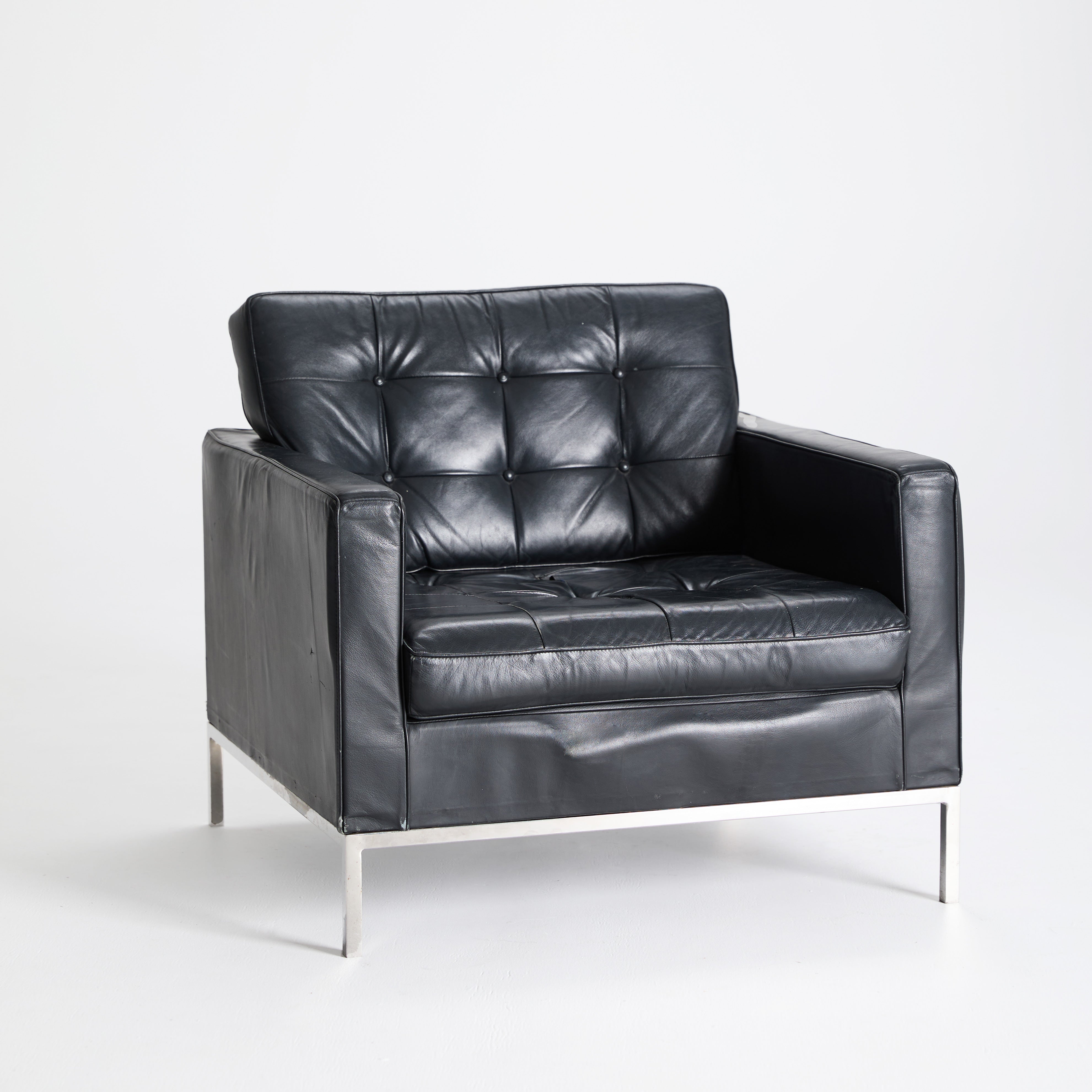 Black Leather Lounge Chair - hire Sydney
