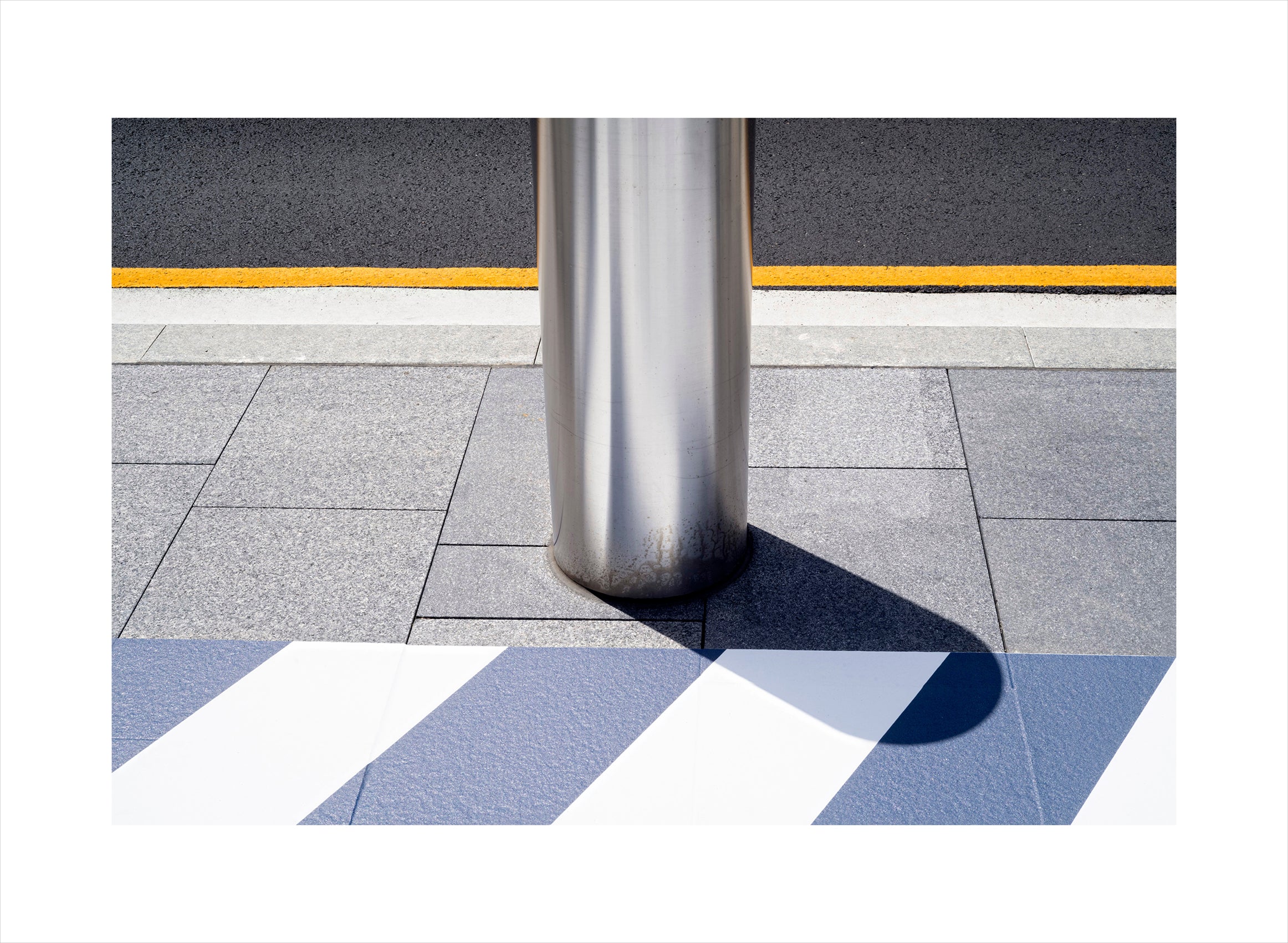 Christopher Ireland - Poteau Argente brilliant (brilliant silver pole)