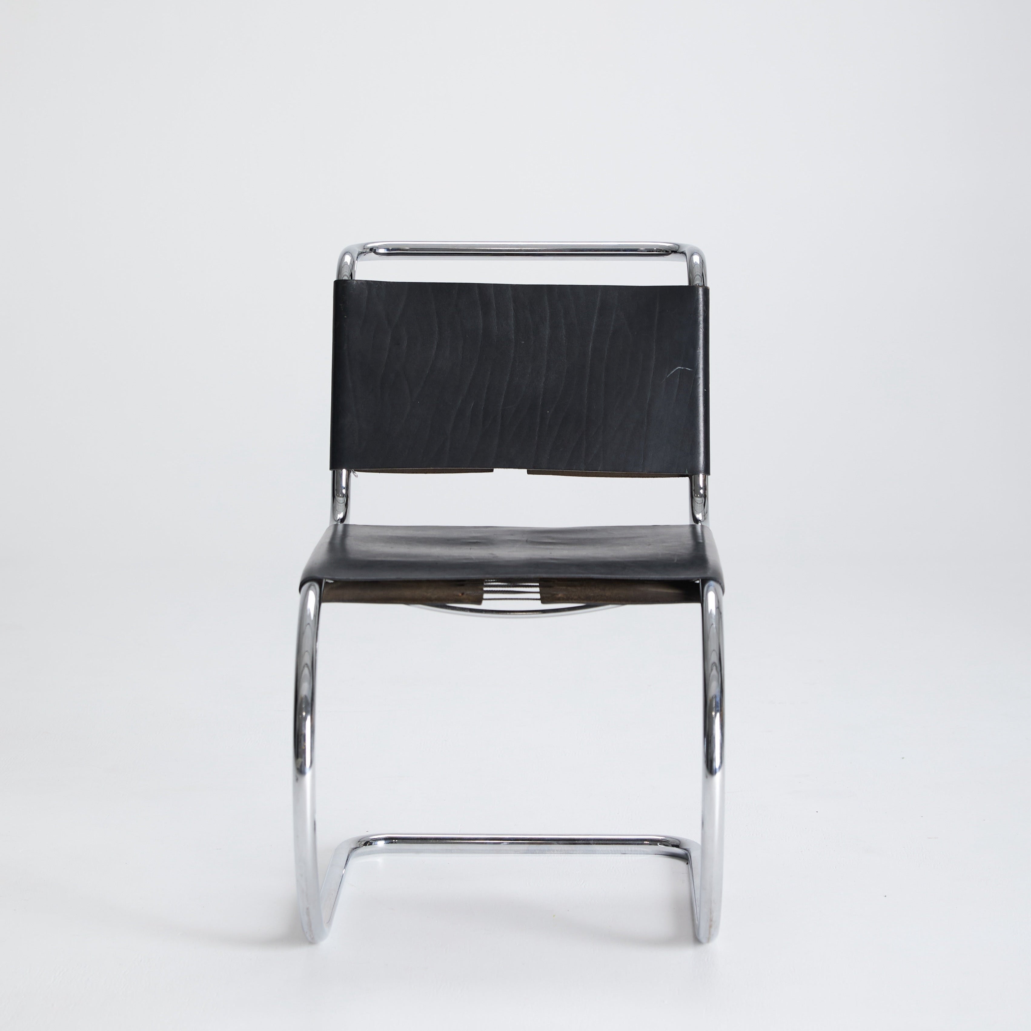 Mies Van Der Rohe Cantilever Chair