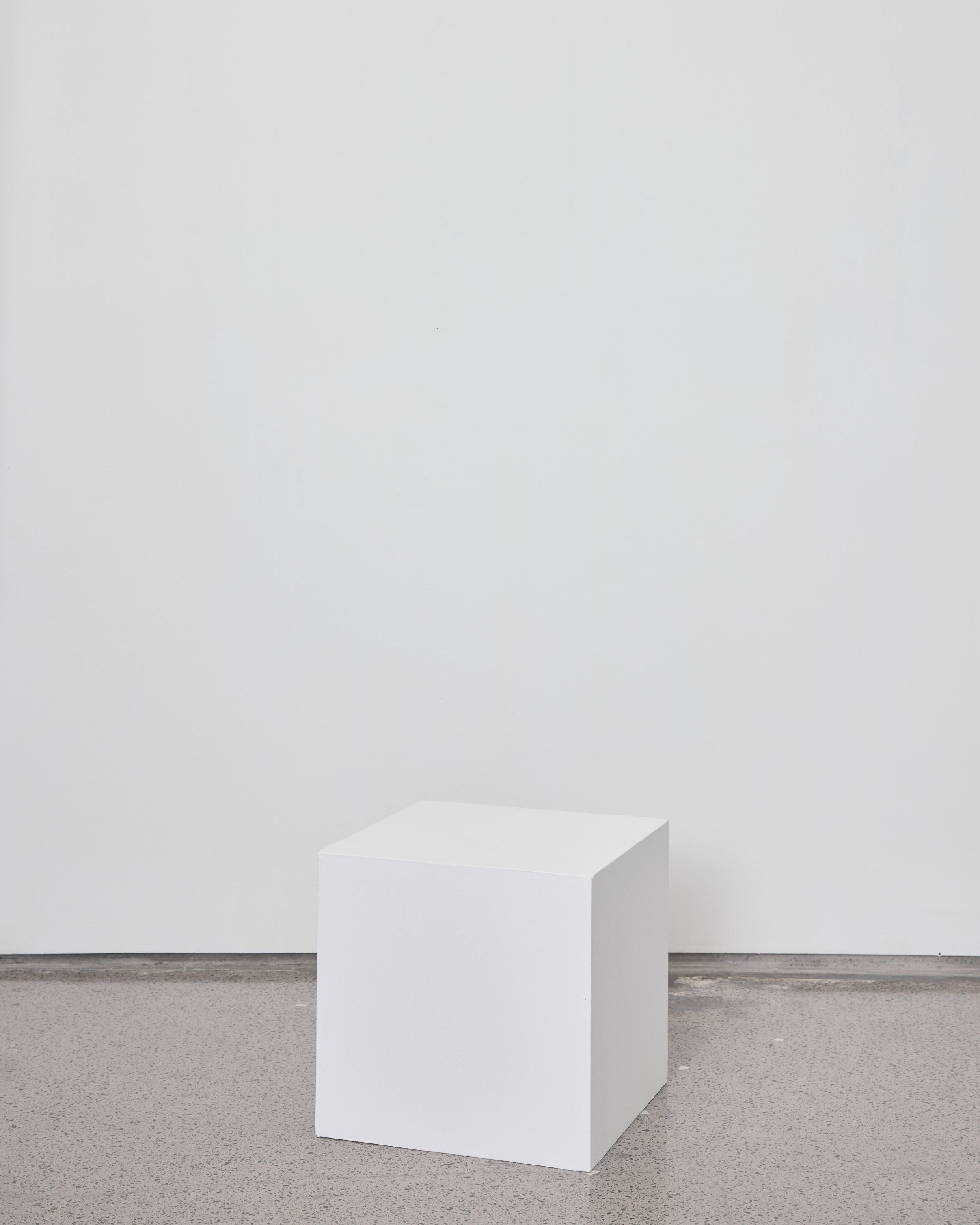 Small Plinth - 400 x 400 x 400
