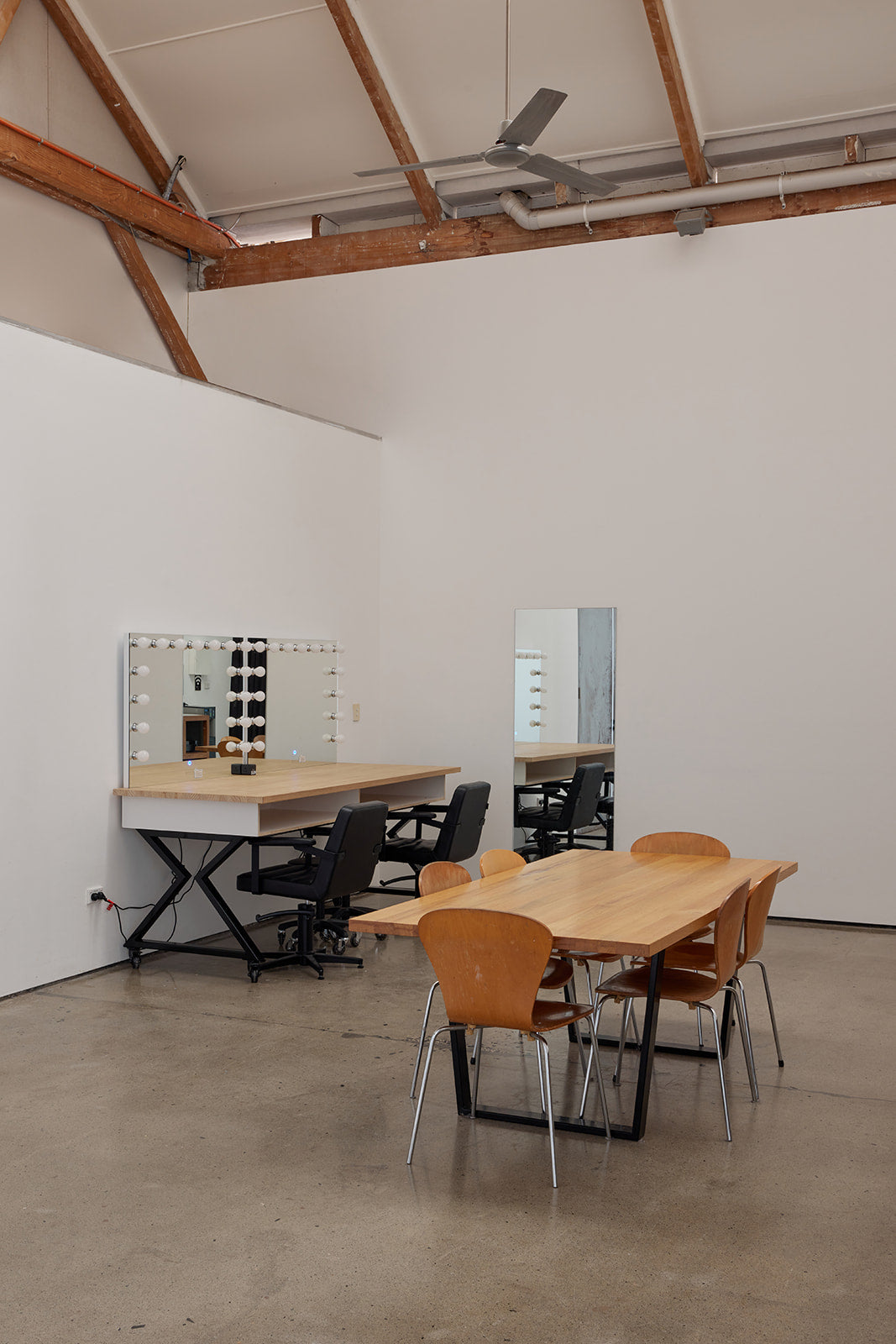 Studio 4